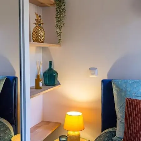 Apartment Escale A Paris Metro & Parking Saint-Ouen (Seine-Saint-Denis)